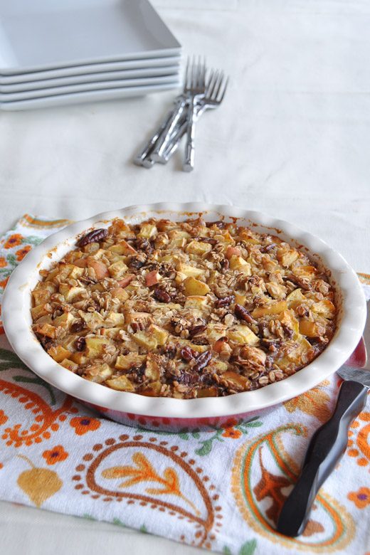 Apple Pie Baked Oatmeal - Nutritious Eats