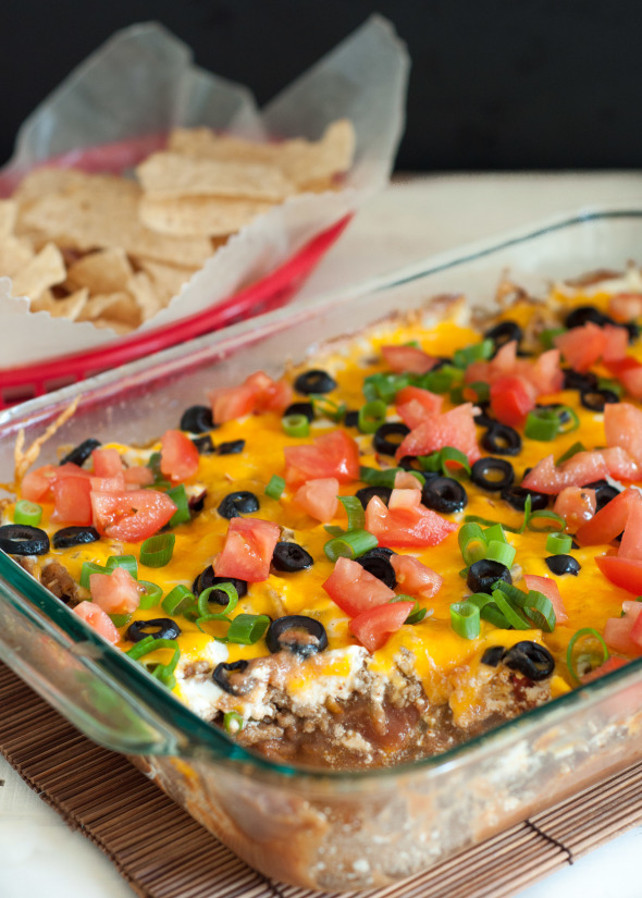 Baked Taco Dip + Giveaway | Nutritious Eats
