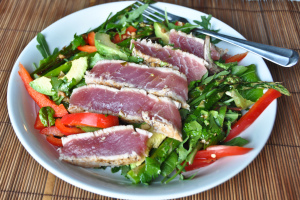 What I’m Craving: Seared Ahi Salad with a Sweet & Spicy Asian Dressing