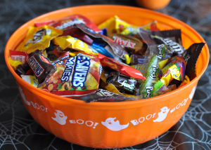 10 Ways to Use Leftover Halloween Candy - Nutritious Eats