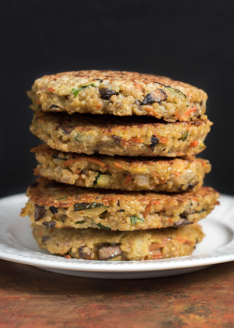 quinoa-veggie-burger-gluten-free-nutritious-eats